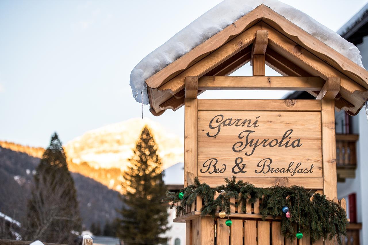Garni Tyrolia Hotel Campitello di Fassa Exterior foto